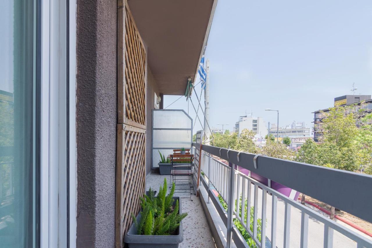 Kerameikos Metro Apartment For 4 Athens Exterior photo