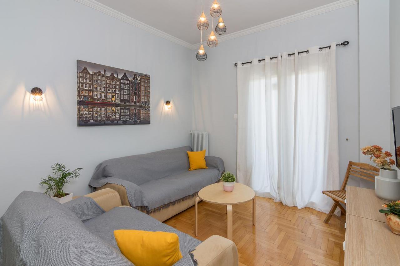Kerameikos Metro Apartment For 4 Athens Exterior photo